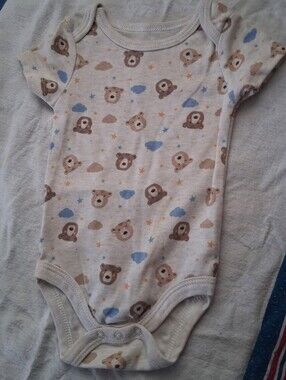 Talbots Beige Baby Boys One-Piece Bodysuit with Brown Bear and Blue Cloud Print